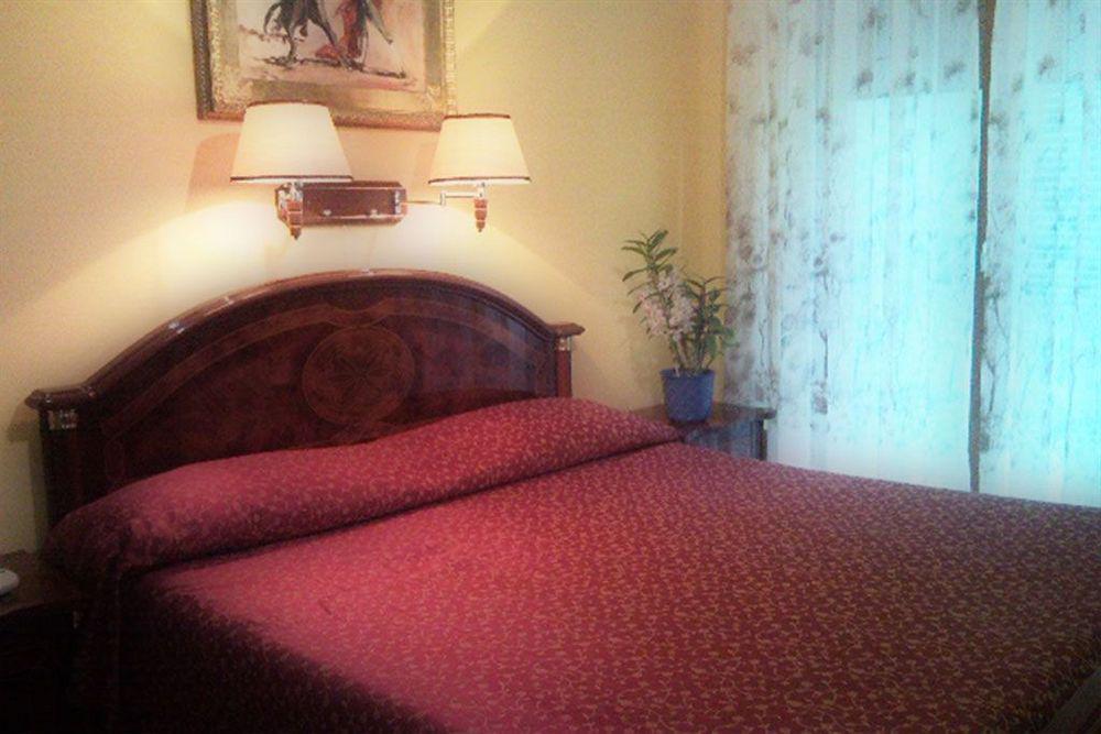 Hotel Cavour Sorrento Exterior photo